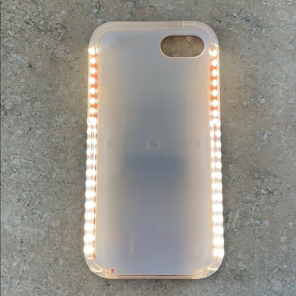 Selfie phone case - Picture 1 of 3